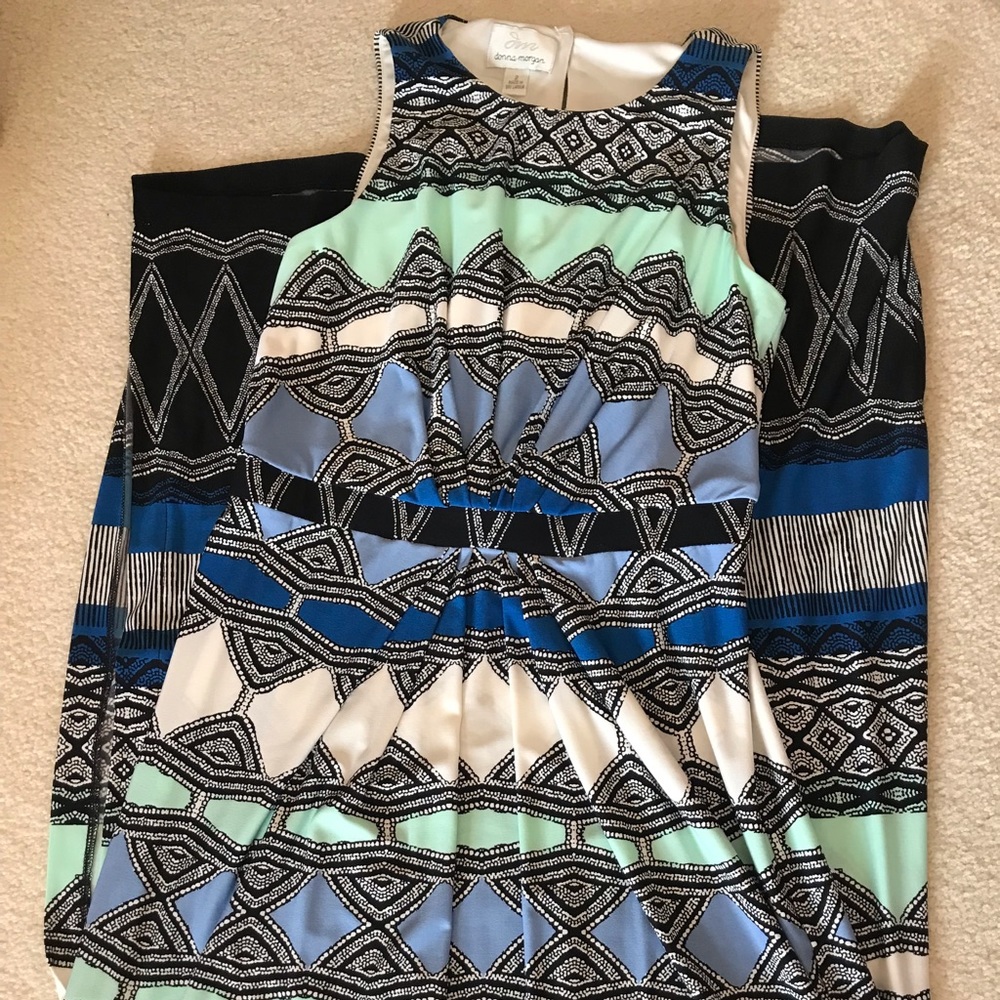 Donna Morgan Maxi Dress Size 2